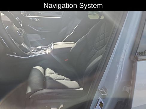 Used 2026 BMW X5 xDrive40i w/ M Sport Package AWD/4WD image 13