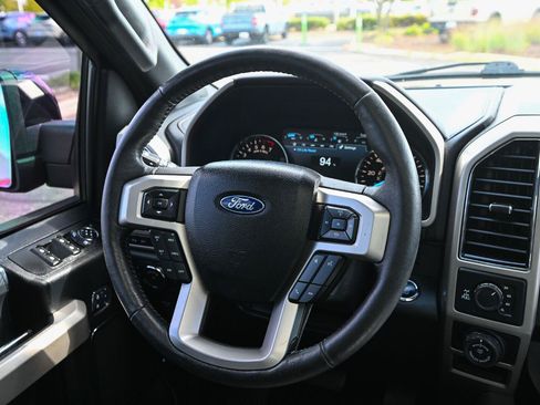 Certified 2018 Ford F150 Lariat w/ Equipment Group 502A Luxury AWD/4WD image 31