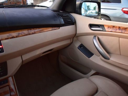 Used 2004 BMW X5 3.0i image 28