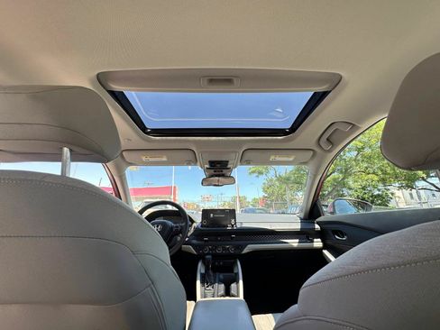 Used 2023 Honda Accord EX image 14