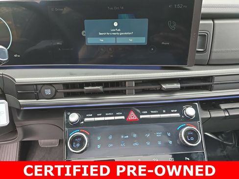 Used 2025 Hyundai Santa Fe Calligraphy AWD/4WD image 22