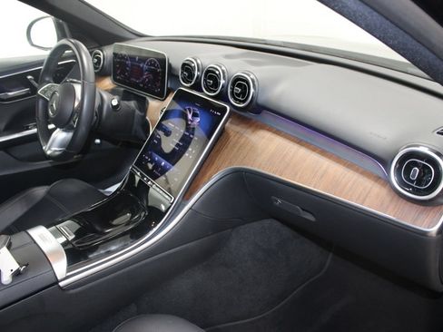 Used 2025 Mercedes-Benz C 300 Sedan image 22