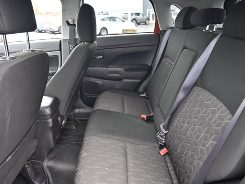 Used 2022 Mitsubishi Outlander Sport FWD image 15