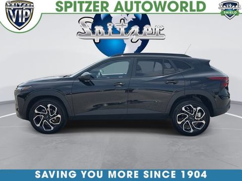 Used 2025 Chevrolet Trax RS w/ Driver Confidence Package FWD image 6