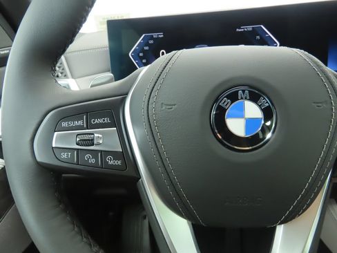 Used 2026 BMW X5 sDrive40i w/ Climate Comfort Package RWD image 12