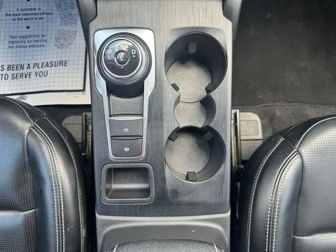 Used 2024 Ford Escape Platinum AWD/4WD image 26