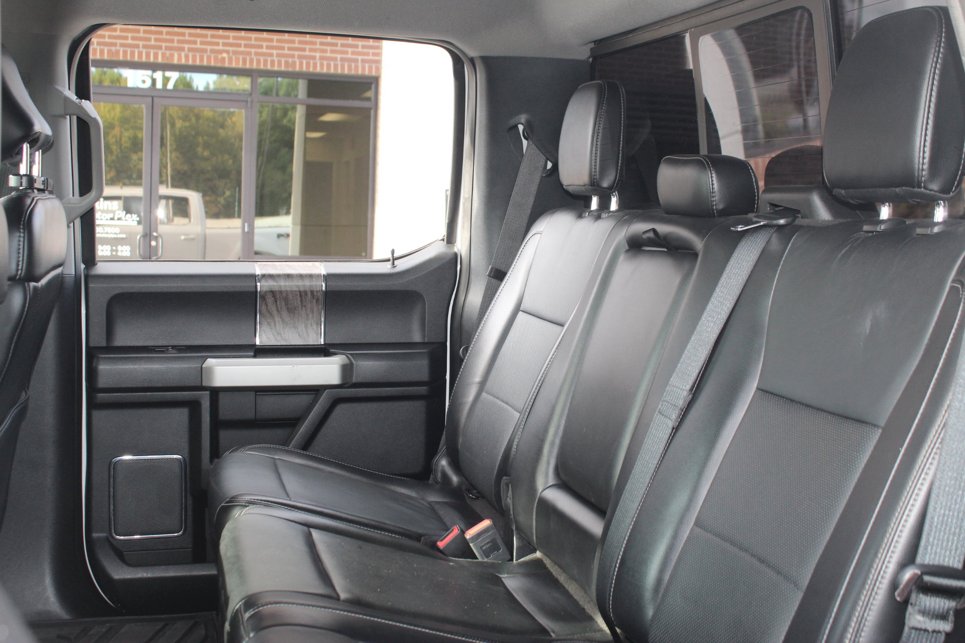 Used 2019 Ford F250 Lariat w/ Lariat Value Package AWD/4WD image 30