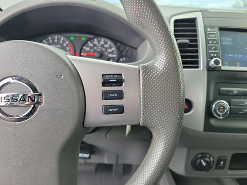 Certified 2019 Nissan Frontier S image 23