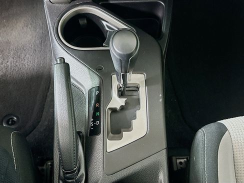 Used 2018 Toyota RAV4 XLE image 23