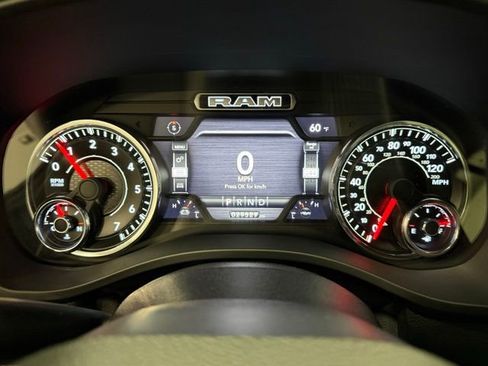 Used 2021 RAM 1500 Big Horn image 24