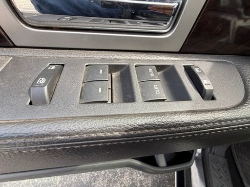 Used 2014 Ford F150 Platinum image 14