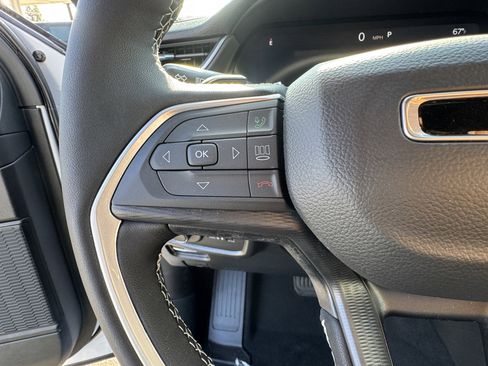 New 2025 Jeep Grand Cherokee Altitude image 25