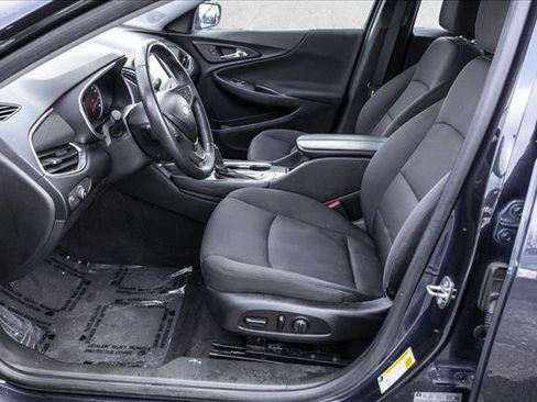 Used 2016 Chevrolet Malibu LT image 11