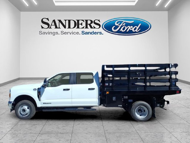 New 2025 Ford F350 XL w/ XL Chrome Package AWD/4WD image 3