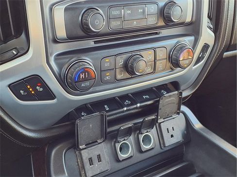 Used 2018 GMC Sierra 1500 SLT w/ SLT Premium Package image 13