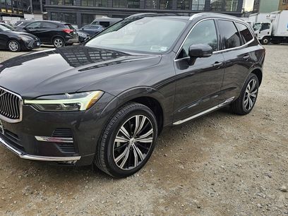 Certified 2023 Volvo XC60 B5 Plus w/ Climate Package