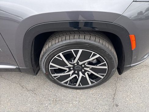 New 2025 Jeep Wagoneer S Limited image 4