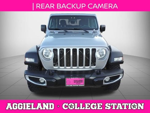 Used 2021 Jeep Gladiator Sport w/ Trailer Tow Package AWD/4WD image 9