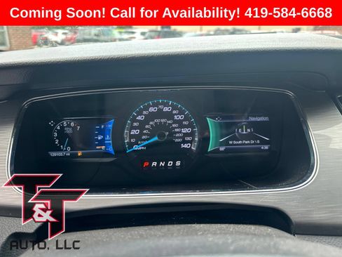 Used 2015 Ford Taurus SEL w/ Equipment Group 201A FWD image 9