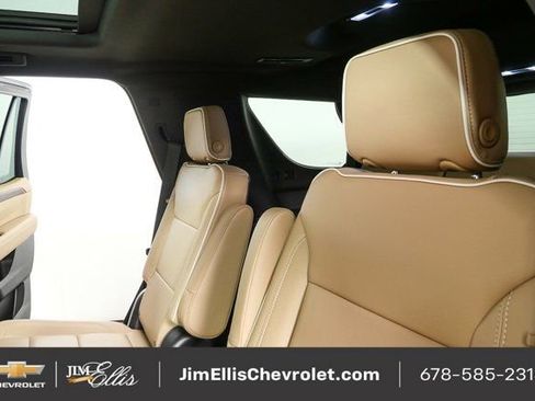 Used 2023 Chevrolet Tahoe Premier image 19