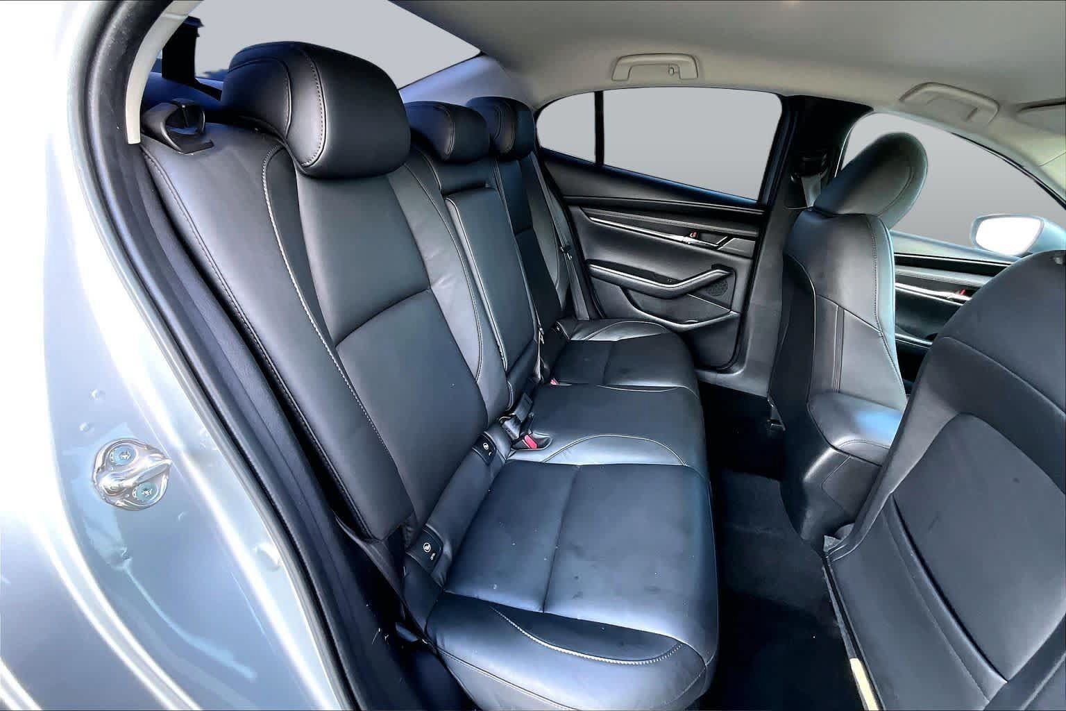 Used 2019 MAZDA MAZDA3 Sedan w/ Select Package FWD image 19