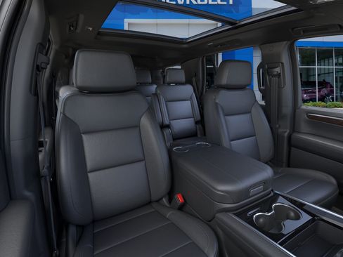 New 2025 Chevrolet Tahoe LT w/ Comfort Package image 16