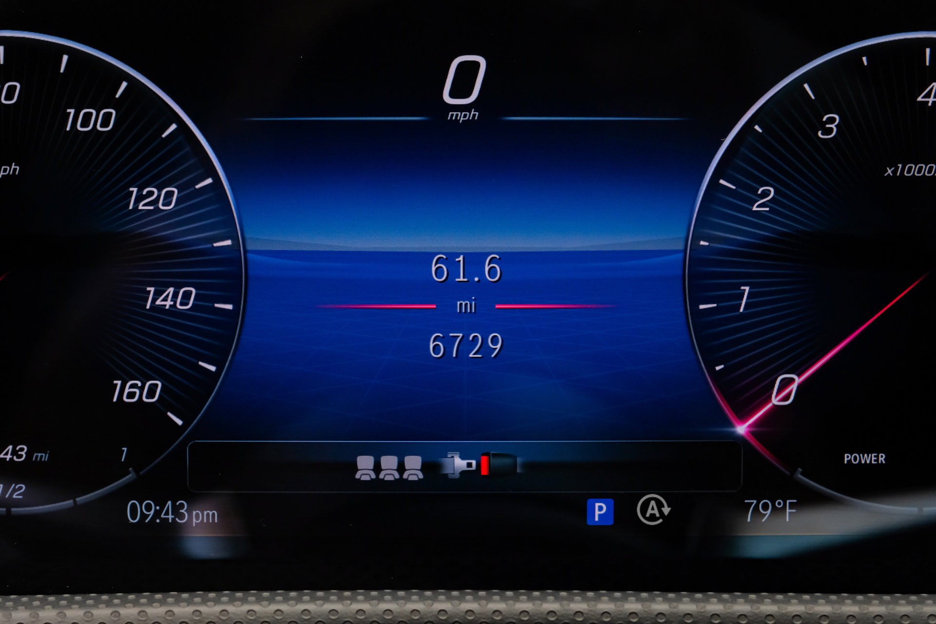 Used 2025 Mercedes-Benz CLA 250 w/ AMG Night Package image 24