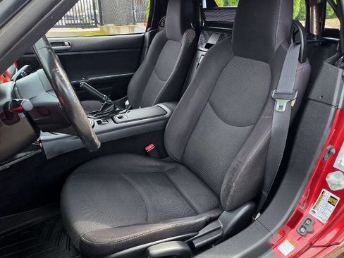 Used 2010 MAZDA MX-5 Miata Touring w/ Suspension Pkg image 9