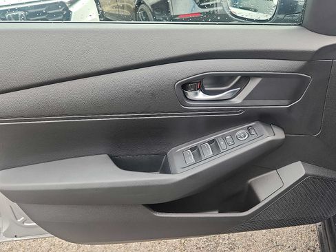 Certified 2025 Honda Accord LX image 12