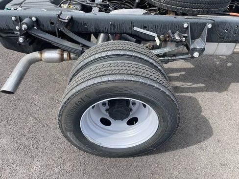 New 2025 Ford F450 XL w/ XL Chrome Package image 12