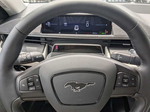 Used 2025 Ford Mustang Mach-E Premium RWD image 31