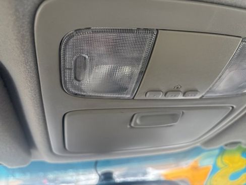 Used 2003 Toyota Camry LE image 19