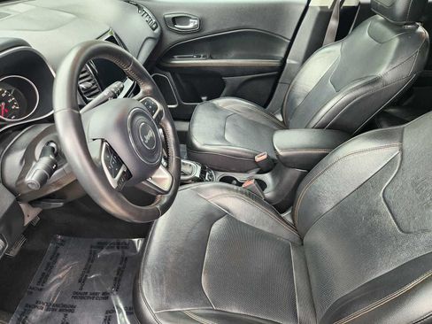 Used 2019 Jeep Compass Limited FWD image 12