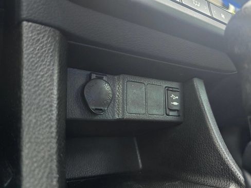 Used 2016 Toyota Corolla S image 31