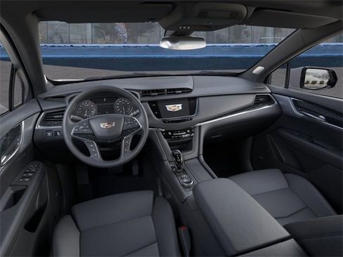 New 2025 Cadillac XT5 Premium Luxury w/ LPO, Floor Liner Package image 15