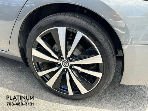 Used 2021 Nissan Altima 2.5 SR FWD image 23
