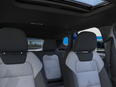 New 2026 Chevrolet Trax RS w/ Sunroof Package FWD image 45
