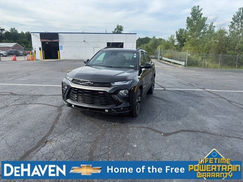 Used 2021 Chevrolet TrailBlazer RS w/ Convenience Package FWD image 1