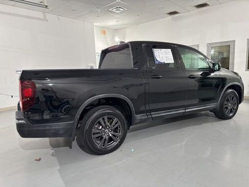 Used 2017 Honda Ridgeline Sport image 14