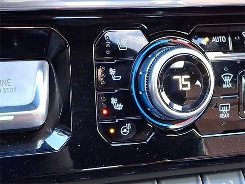 Used 2024 GMC Sierra 1500 Denali Ultimate image 24