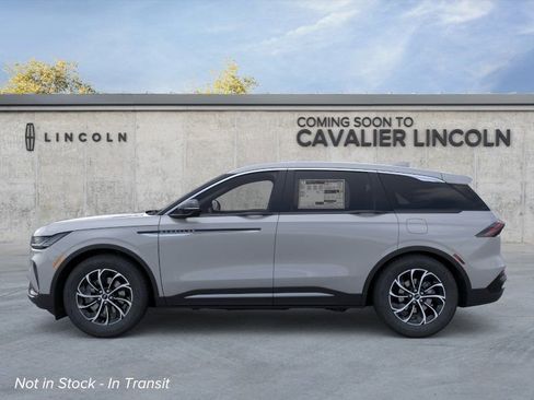 New 2026 Lincoln Nautilus Premier AWD/4WD image 3