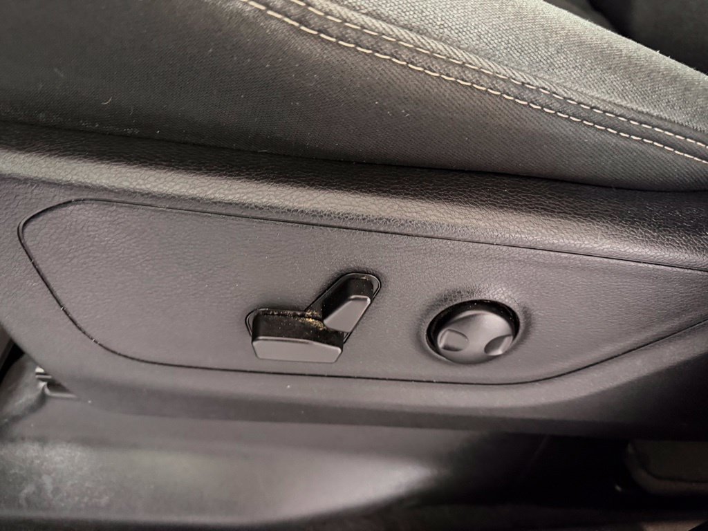 Used 2025 RAM 1500 Big Horn AWD/4WD image 31