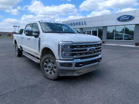 Used 2024 Ford F350 Lariat w/ Chrome Package AWD/4WD image 3