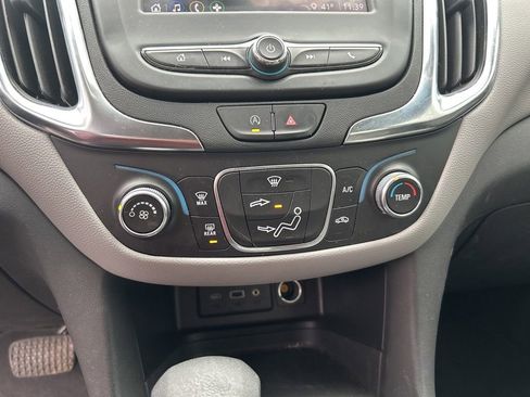 Certified 2024 Chevrolet Equinox LS image 17