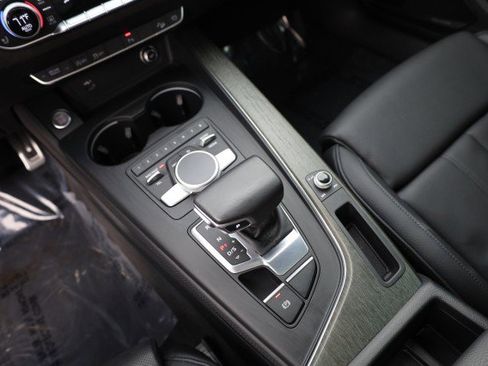 Used 2019 Audi A4 2.0T allroad Prestige w/ Prestige Package image 32