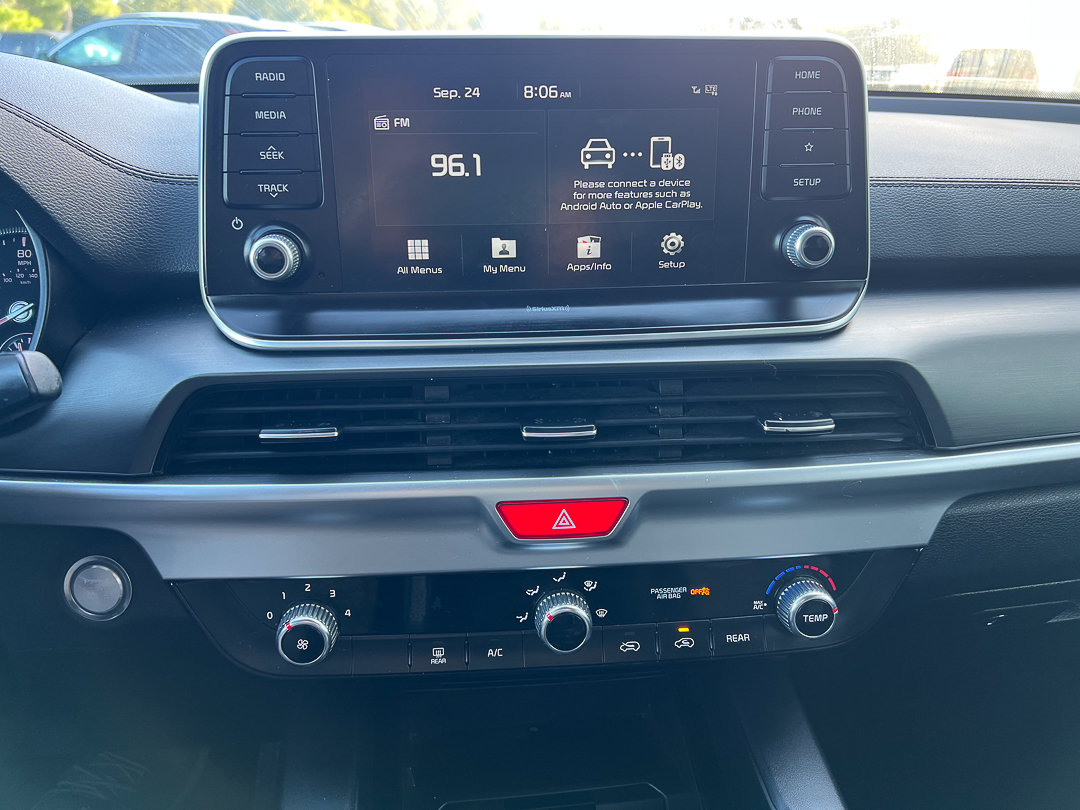 Used 2020 Kia Telluride LX AWD/4WD image 26