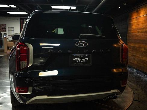 Used 2021 Hyundai Palisade Limited w/ Cargo Package FWD image 6