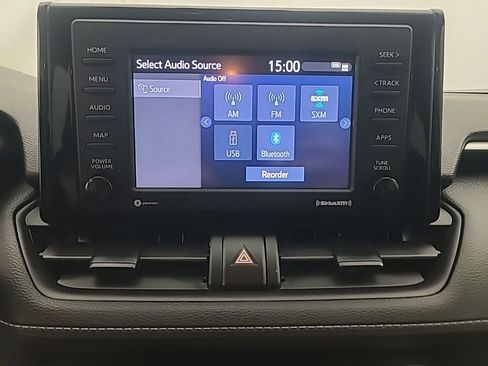 Used 2021 Toyota RAV4 LE FWD image 33