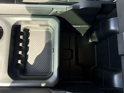 Used 2019 RAM 1500 Laramie AWD/4WD image 54