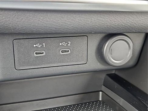 New 2025 Nissan Rogue SV image 24